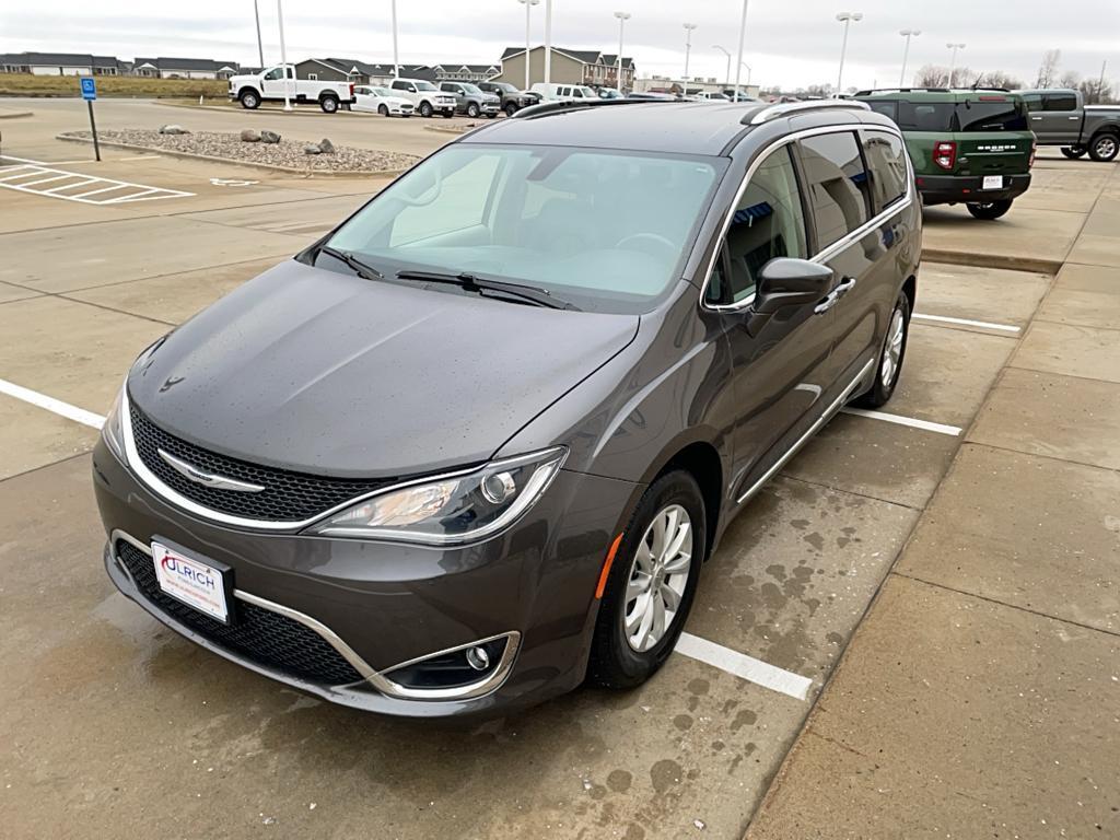 used 2019 Chrysler Pacifica car, priced at $24,450