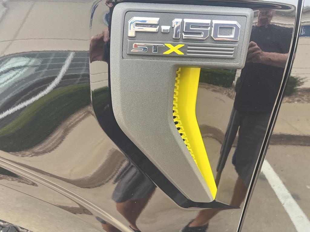 new 2025 Ford F-150 car, priced at $48,917