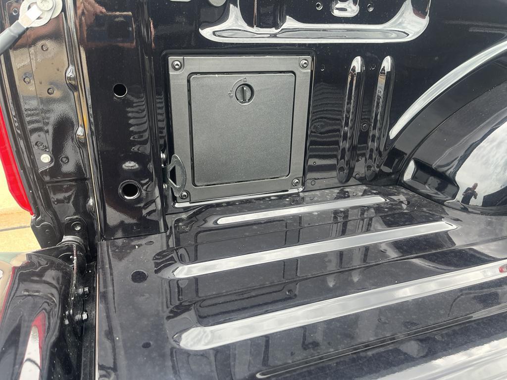 new 2025 Ford F-150 car, priced at $48,917