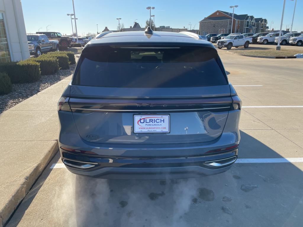 new 2025 Lincoln Nautilus car, priced at $65,455