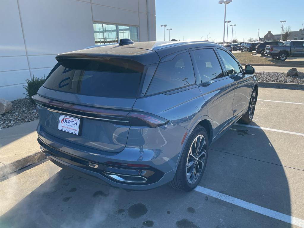 new 2025 Lincoln Nautilus car, priced at $65,455