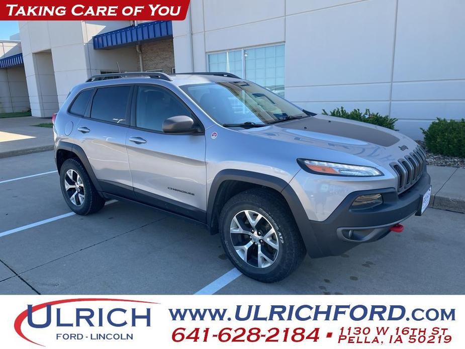 used 2015 Jeep Cherokee car, priced at $15,800