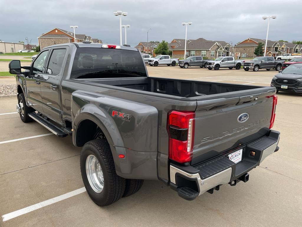 new 2025 Ford F-350 car, priced at $81,925