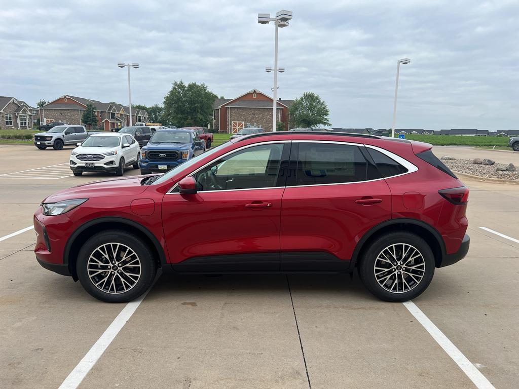 new 2025 Ford Escape car, priced at $38,799