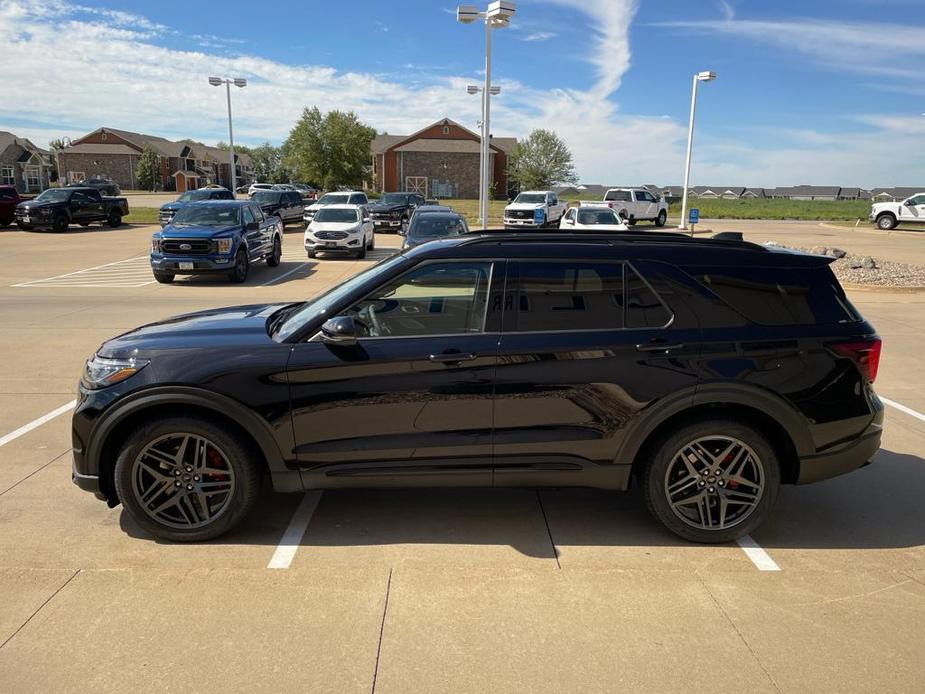 new 2025 Ford Explorer car, priced at $60,795