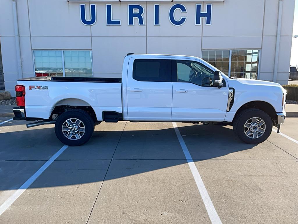 new 2025 Ford F-250 car, priced at $67,320