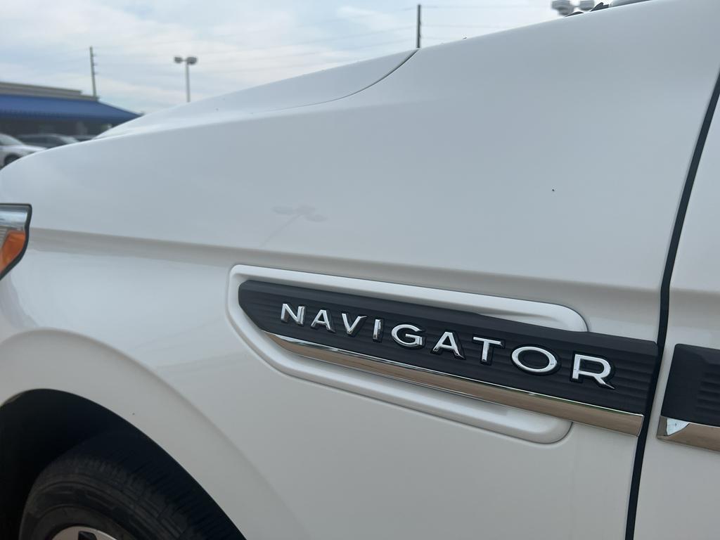 used 2022 Lincoln Navigator car, priced at $65,650