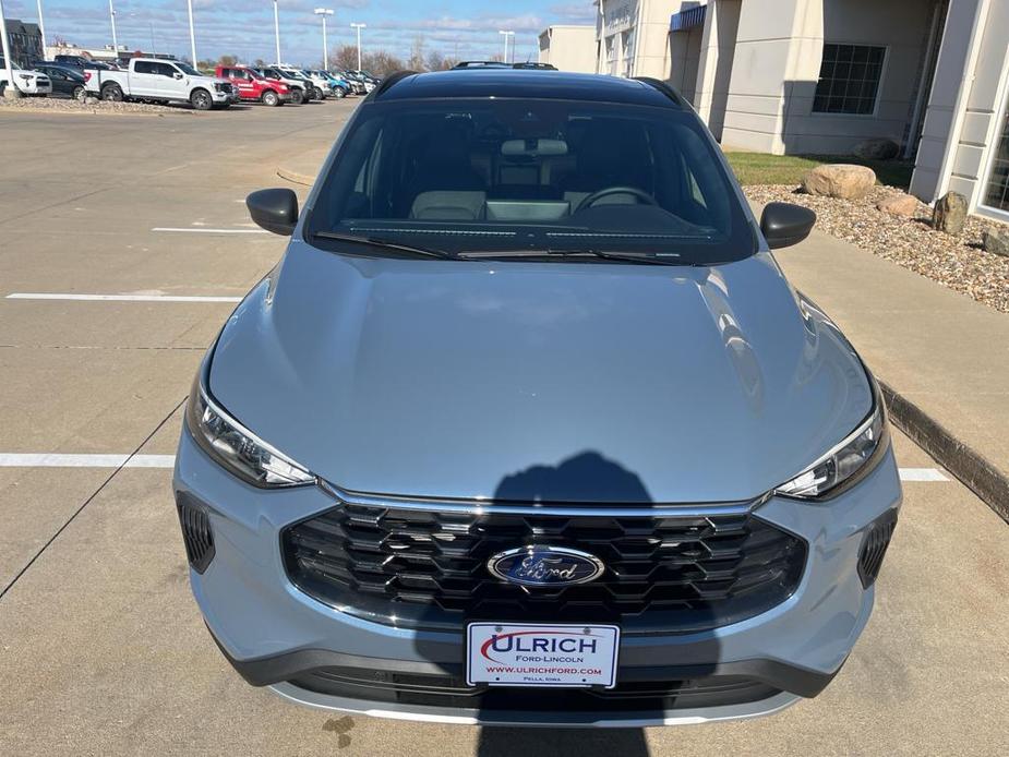 new 2025 Ford Escape car, priced at $36,400