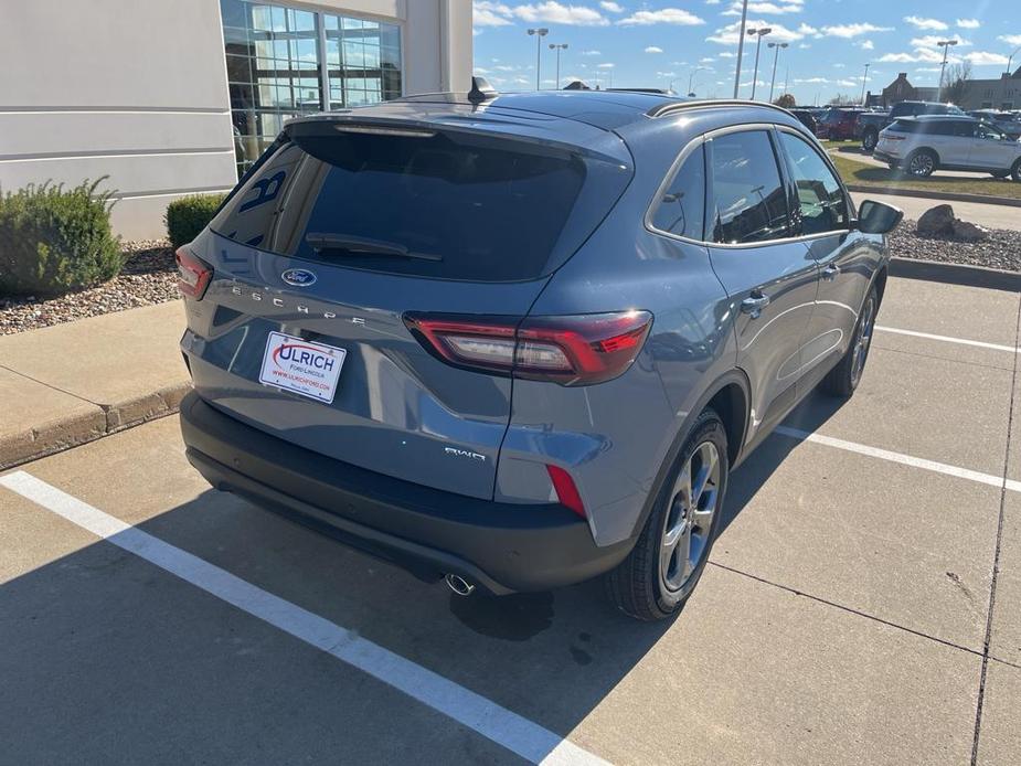 new 2025 Ford Escape car, priced at $36,400