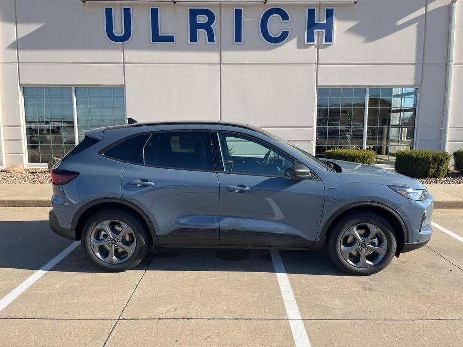 new 2025 Ford Escape car, priced at $36,400