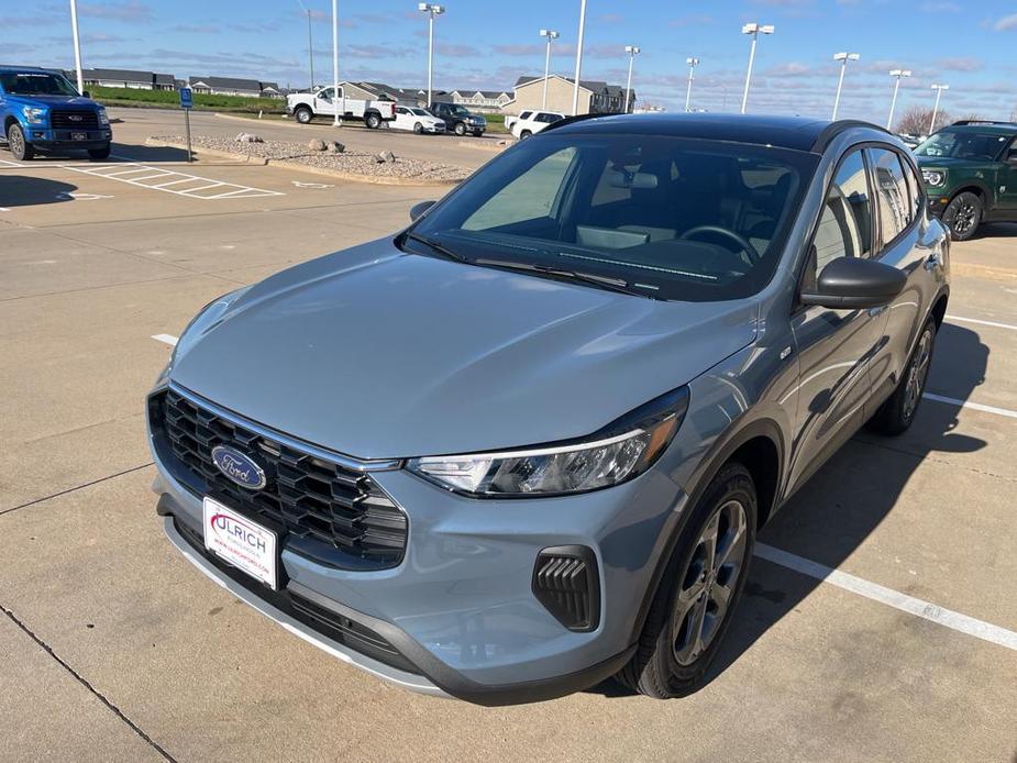 new 2025 Ford Escape car, priced at $36,400