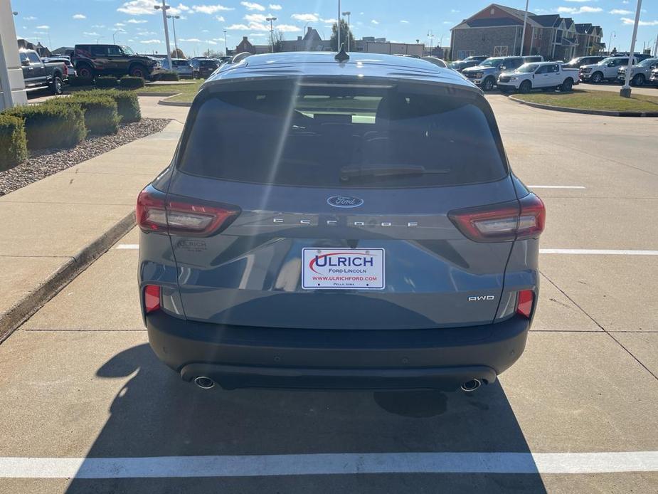 new 2025 Ford Escape car, priced at $36,400