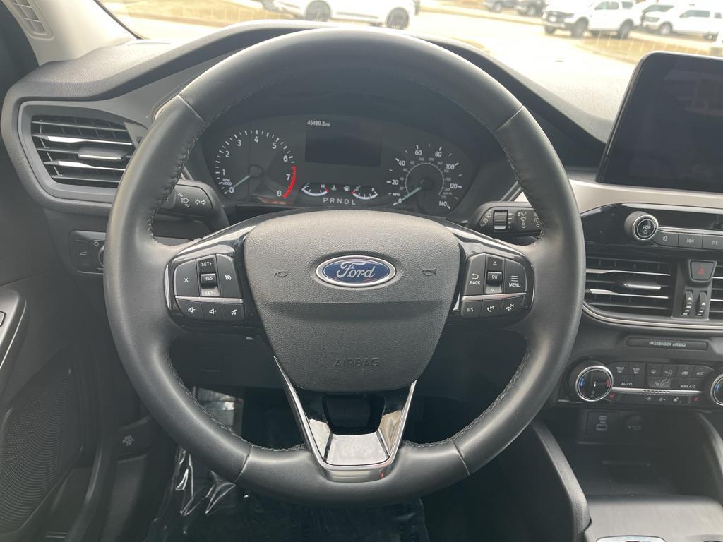 used 2022 Ford Escape car, priced at $24,925