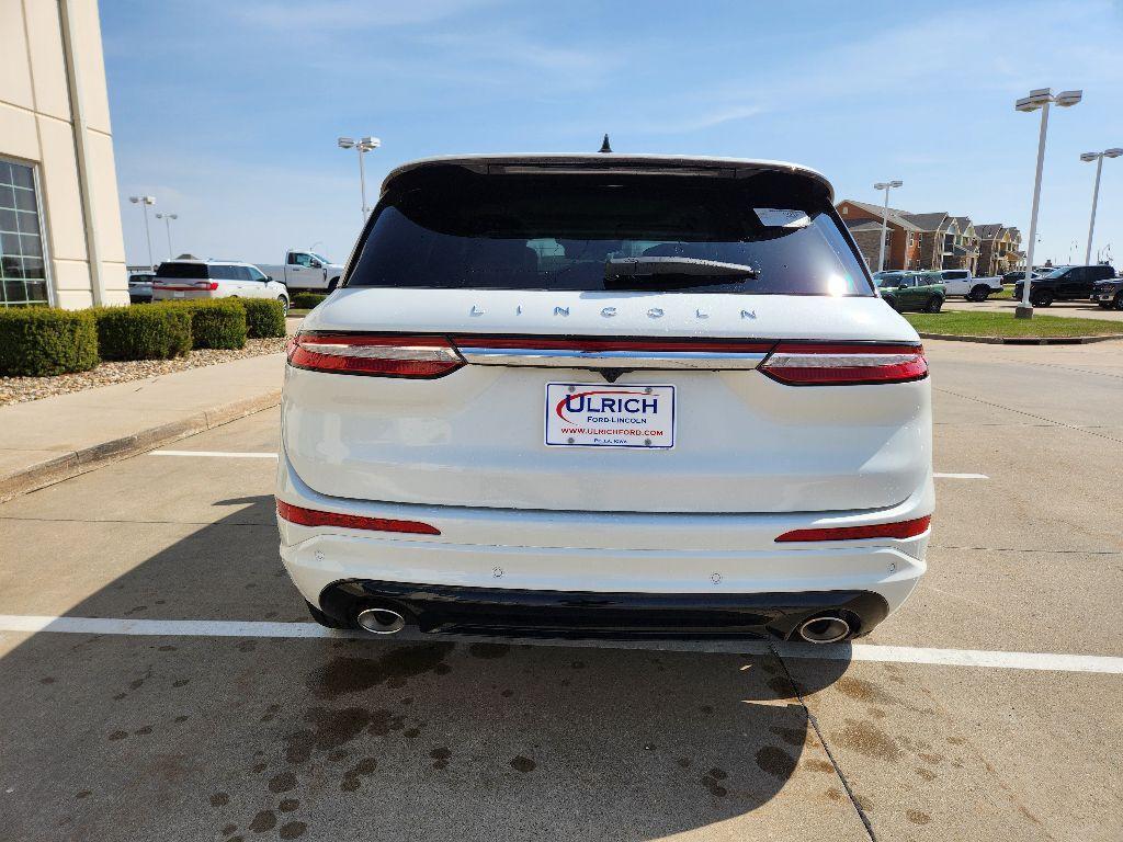 new 2025 Lincoln Corsair car, priced at $59,032