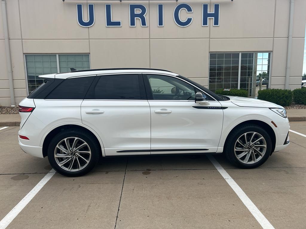 new 2025 Lincoln Corsair car, priced at $64,285