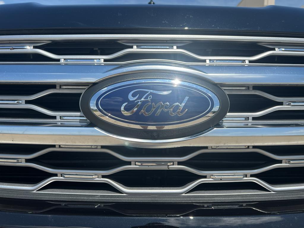 used 2022 Ford Expedition car, priced at $60,985