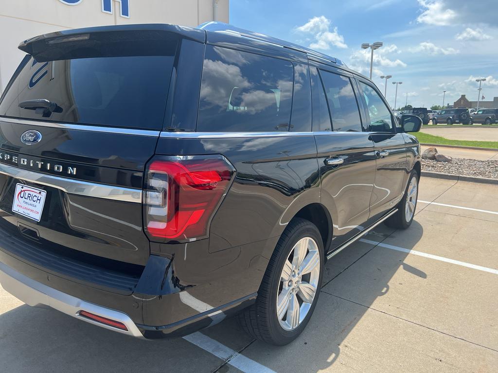used 2022 Ford Expedition car, priced at $60,985
