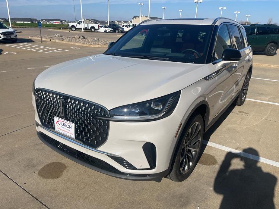 new 2025 Lincoln Aviator car, priced at $73,325