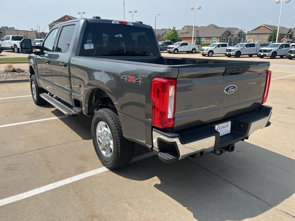 new 2025 Ford F-350 car, priced at $61,870