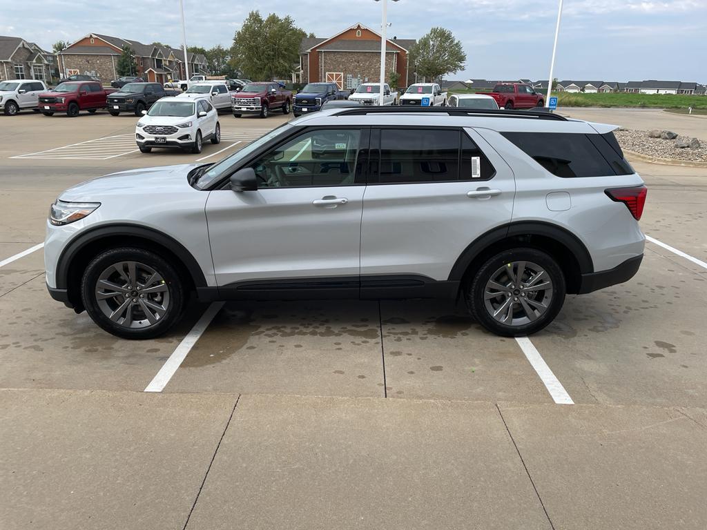 new 2026 Ford Explorer car, priced at $48,175