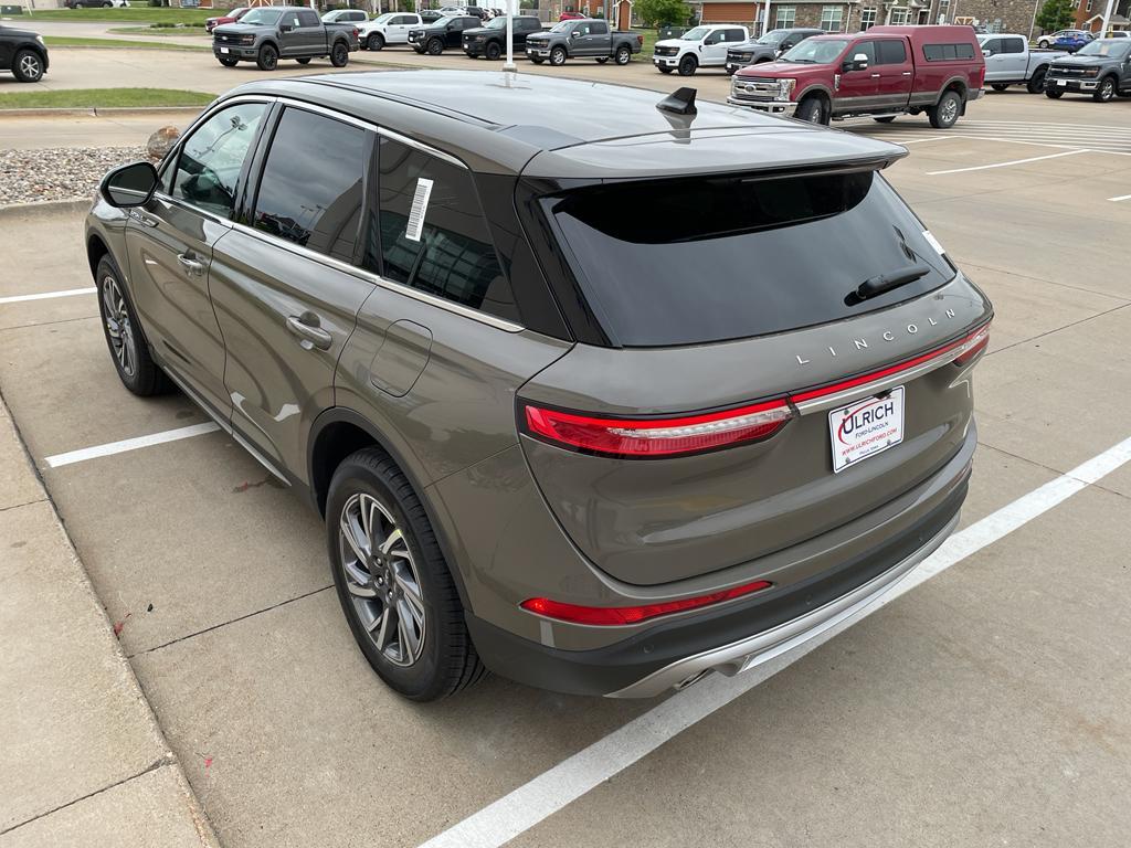 new 2025 Lincoln Corsair car, priced at $44,074