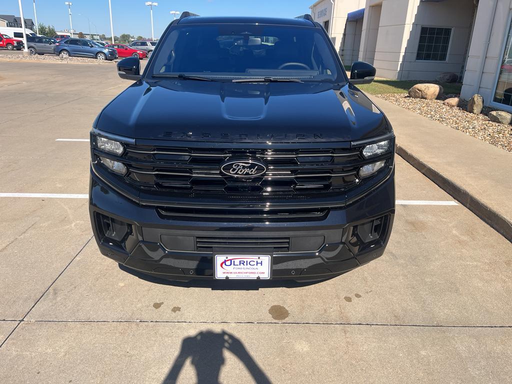 new 2025 Ford Expedition Max car, priced at $86,890