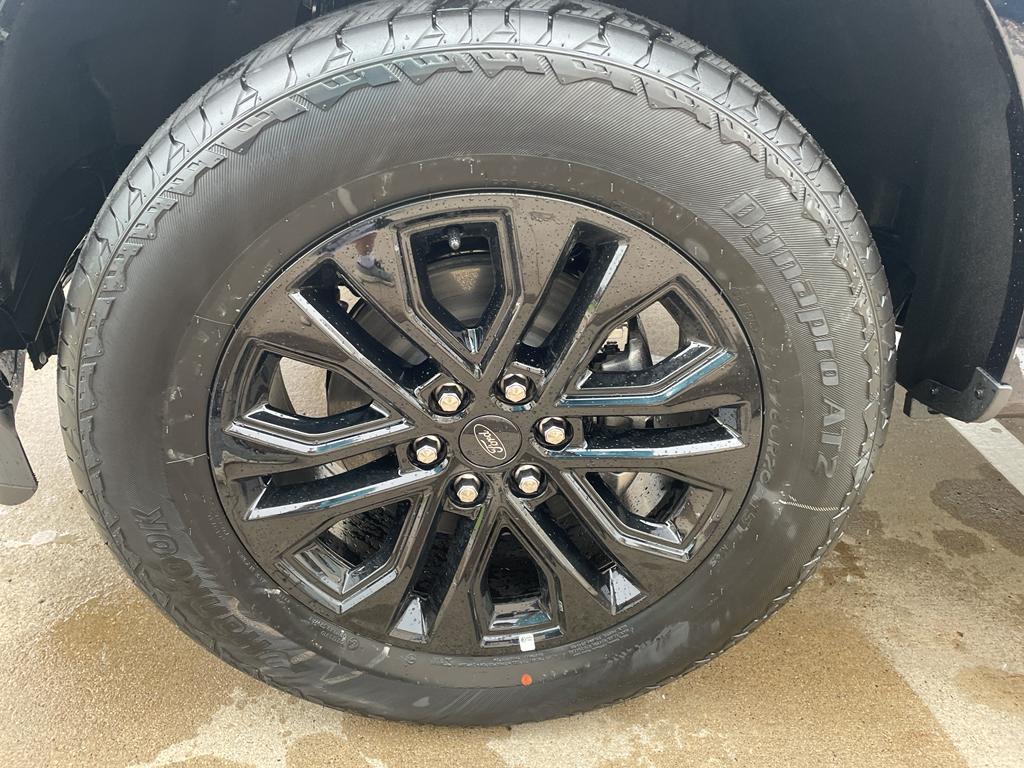 new 2025 Ford F-150 car, priced at $71,907