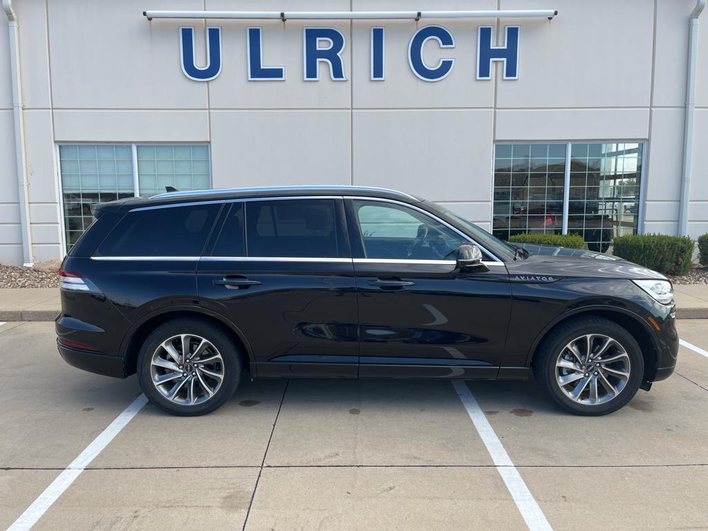 used 2020 Lincoln Aviator car, priced at $45,490