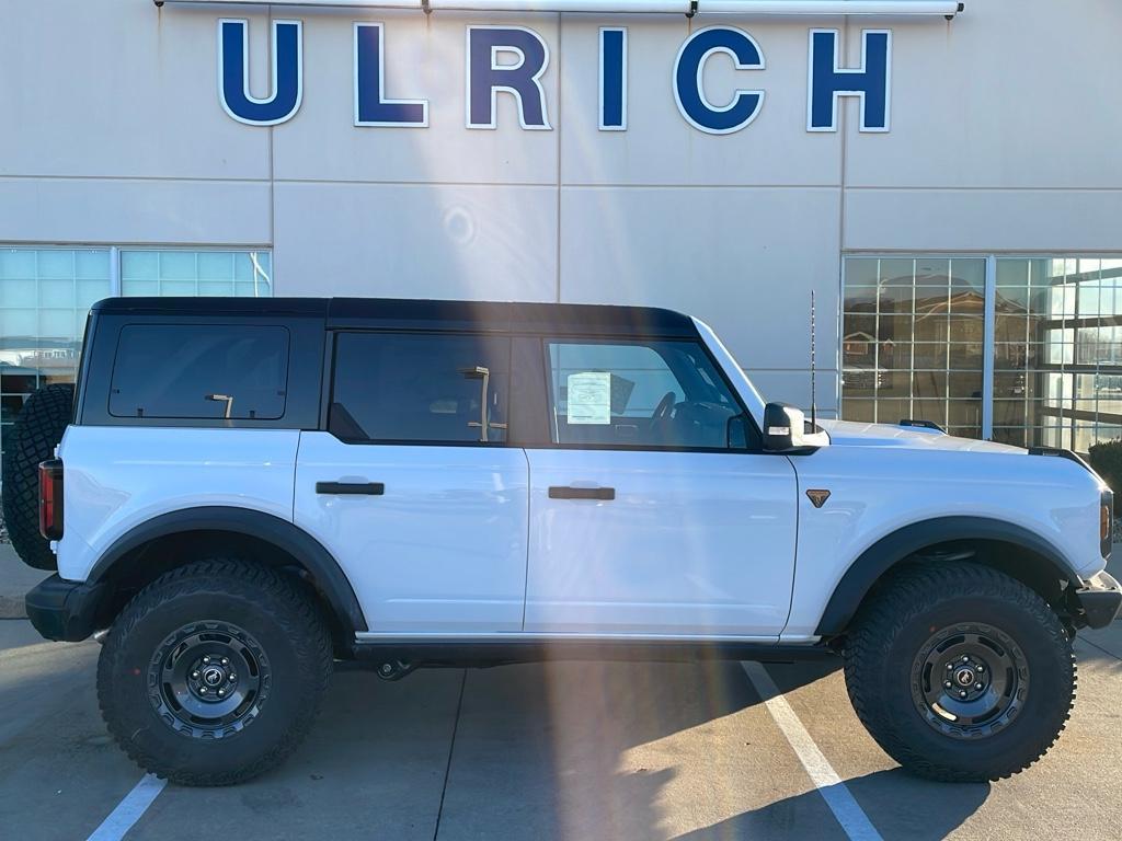 new 2024 Ford Bronco car, priced at $66,035