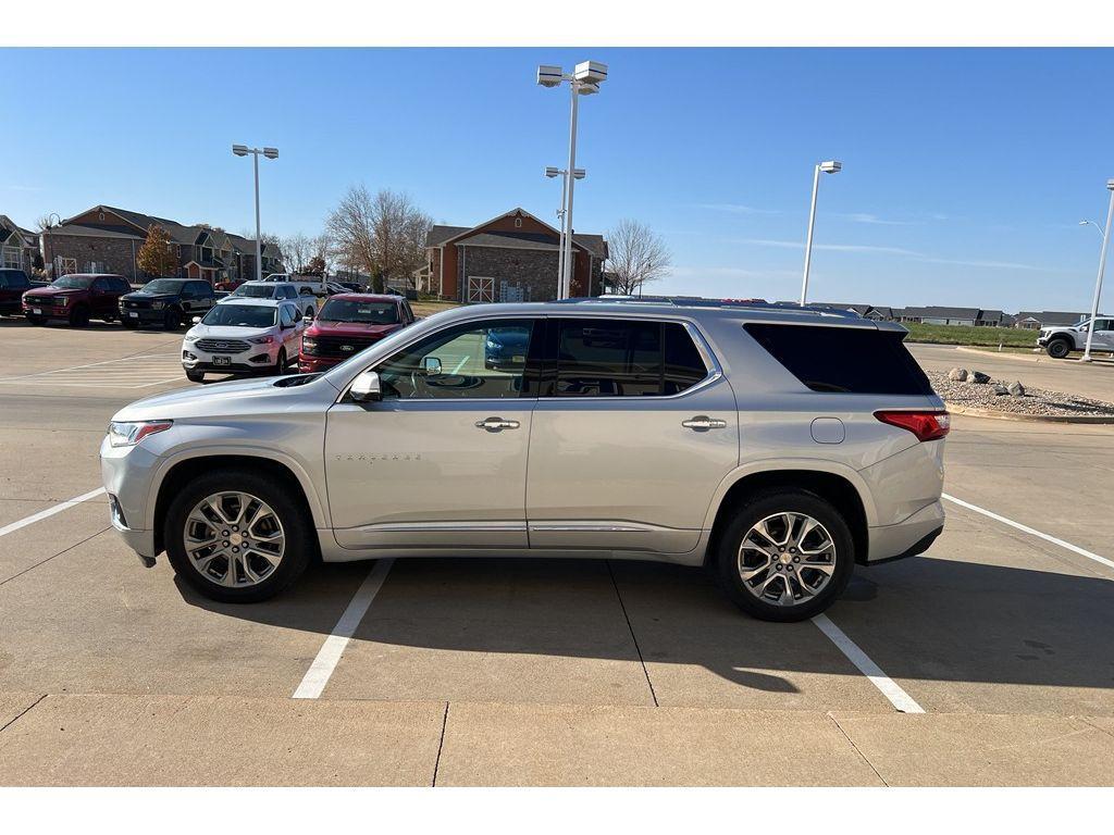 used 2019 Chevrolet Traverse car, priced at $26,677