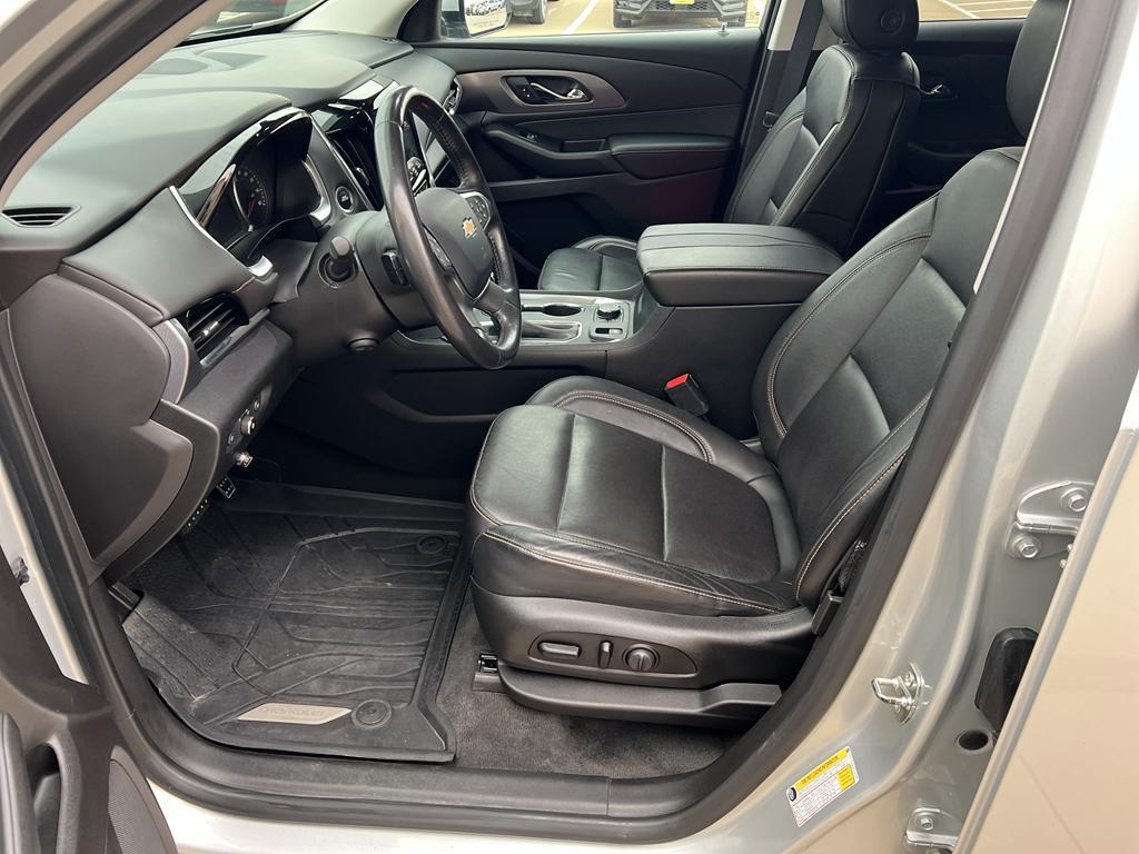 used 2019 Chevrolet Traverse car, priced at $26,677