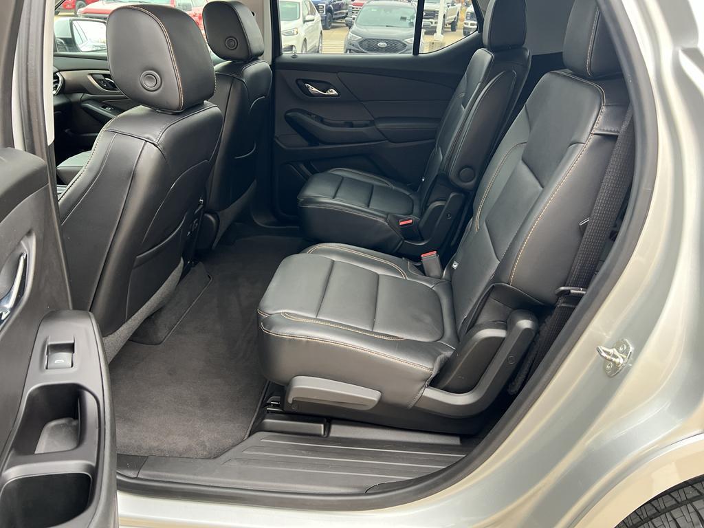 used 2019 Chevrolet Traverse car, priced at $26,677