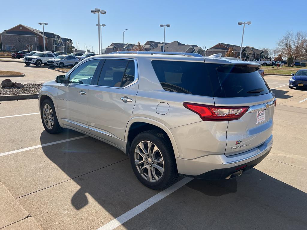 used 2019 Chevrolet Traverse car, priced at $26,677