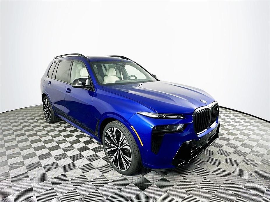 new 2025 BMW X7 car, priced at $127,195