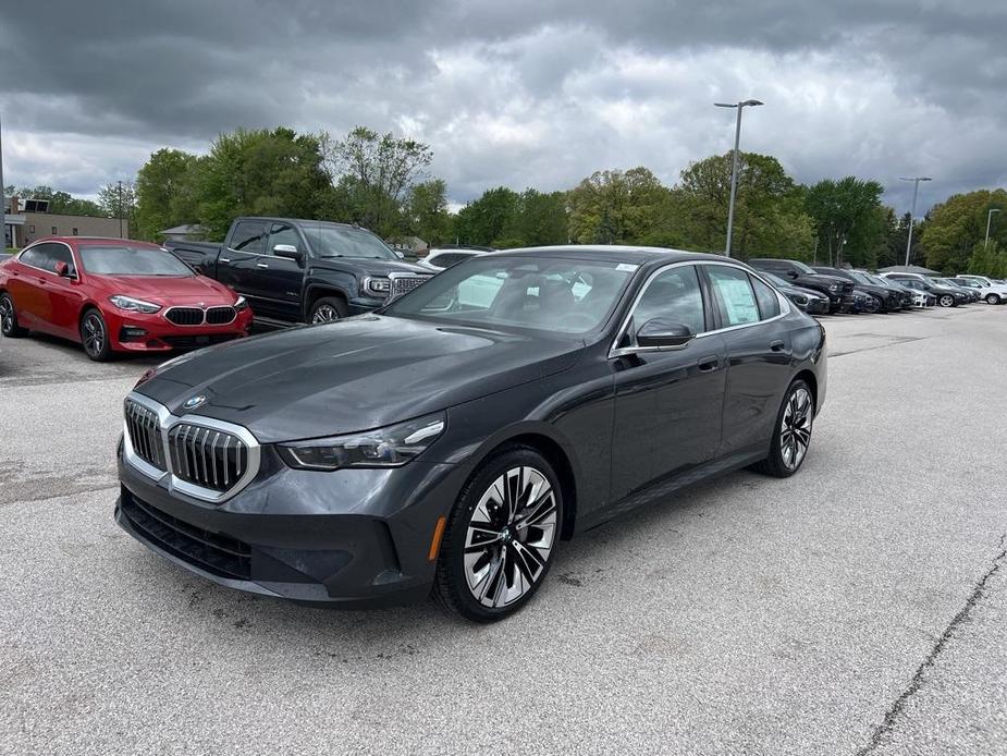new 2024 BMW 530 car, priced at $66,575