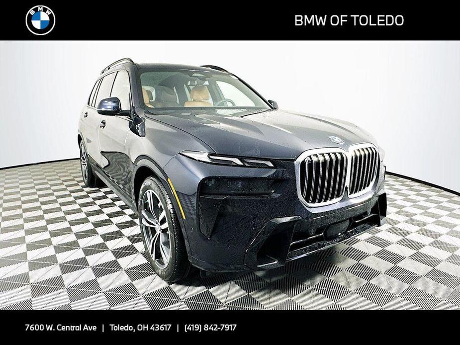 new 2025 BMW X7 car, priced at $92,535