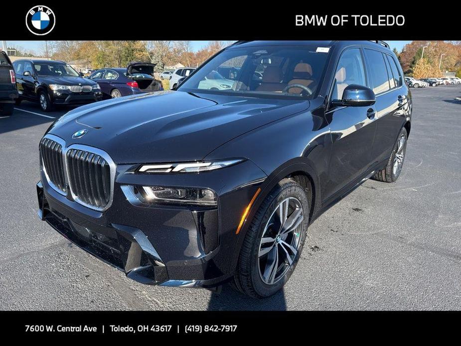 new 2025 BMW X7 car, priced at $92,535