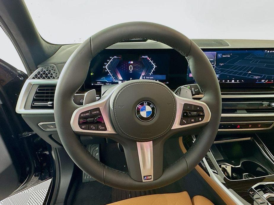 new 2025 BMW X7 car, priced at $92,535