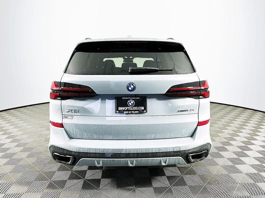 new 2025 BMW X5 PHEV car, priced at $86,010