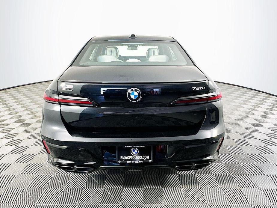 new 2024 BMW 760 car, priced at $134,955