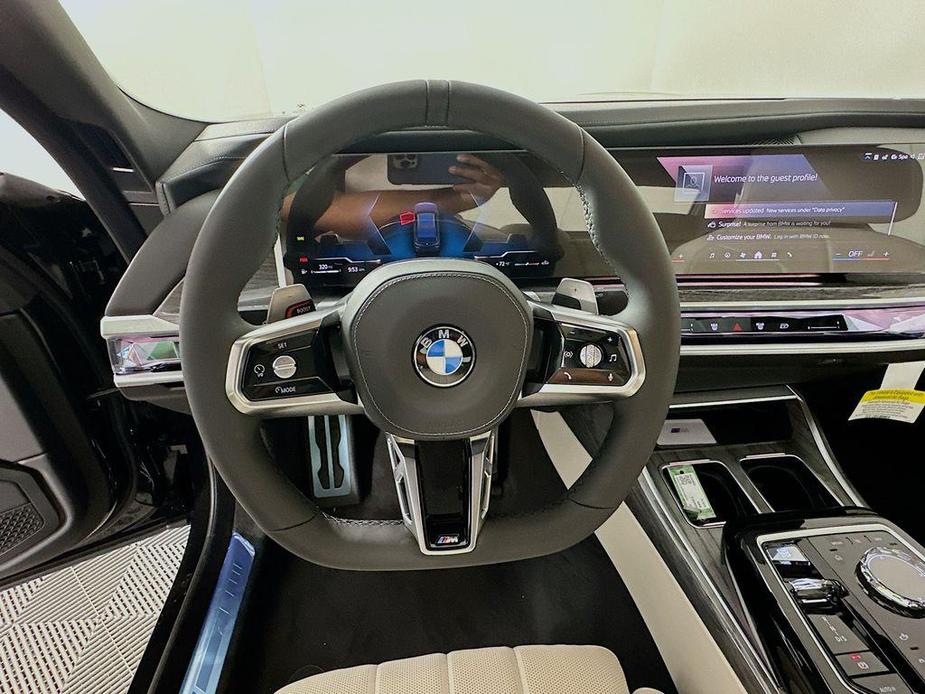 new 2024 BMW 760 car, priced at $134,955