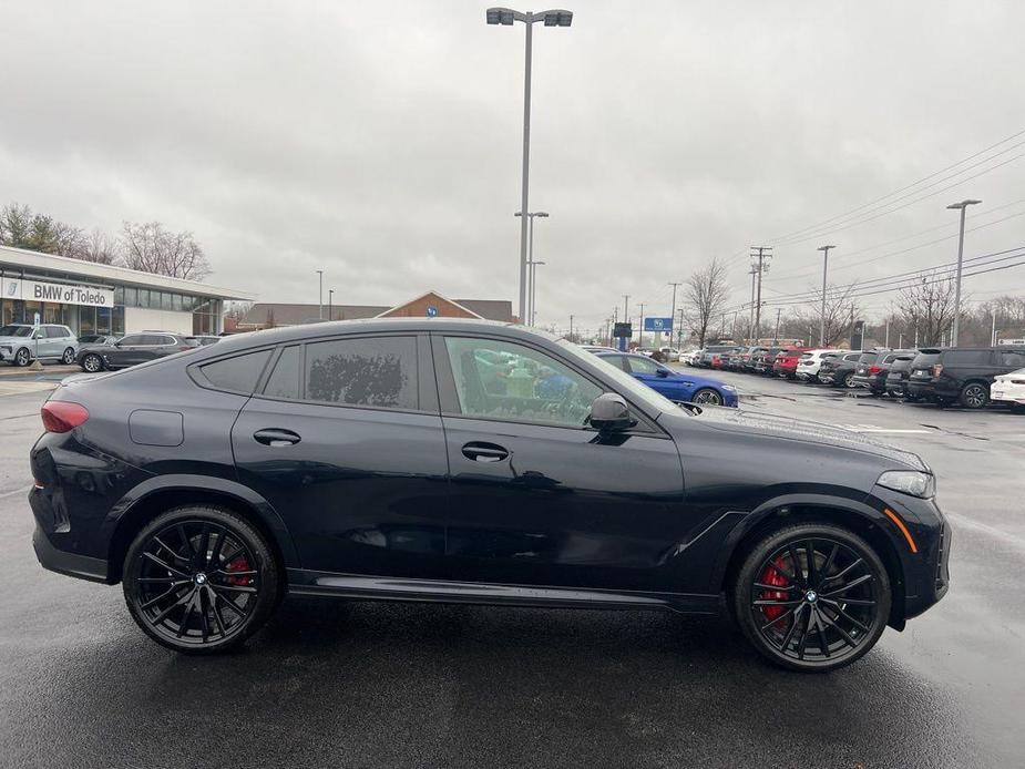 new 2025 BMW X6 car, priced at $100,075