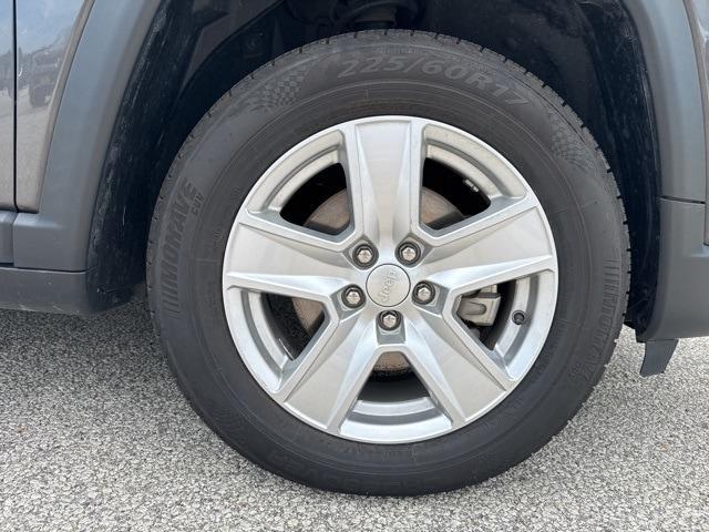 used 2022 Jeep Compass car, priced at $21,213