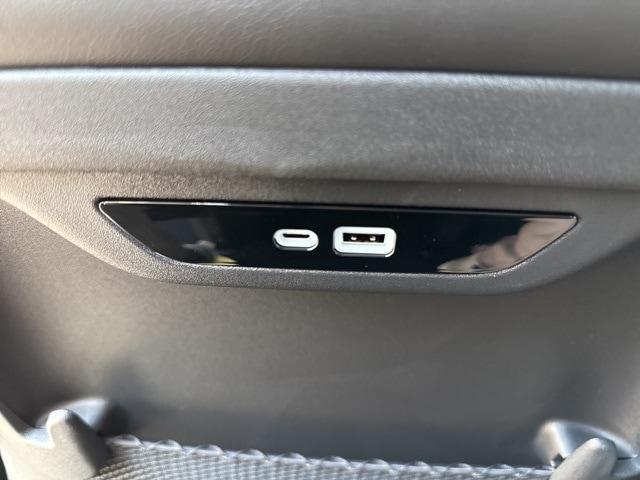 new 2026 Chrysler Pacifica car, priced at $43,304