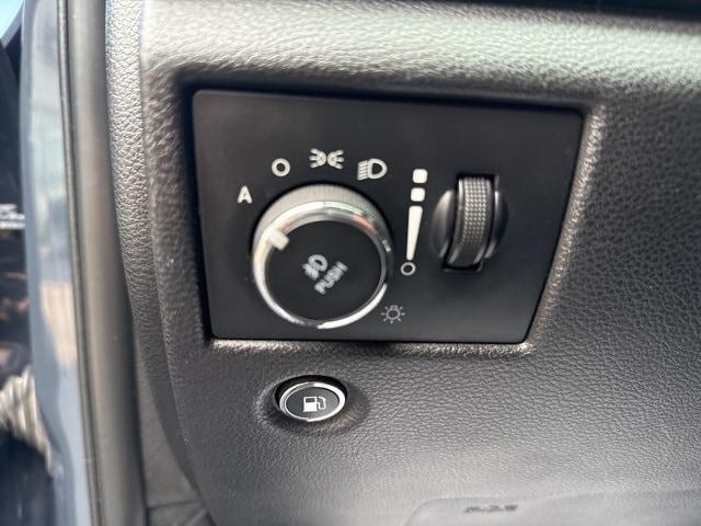 used 2017 Jeep Grand Cherokee car, priced at $11,611