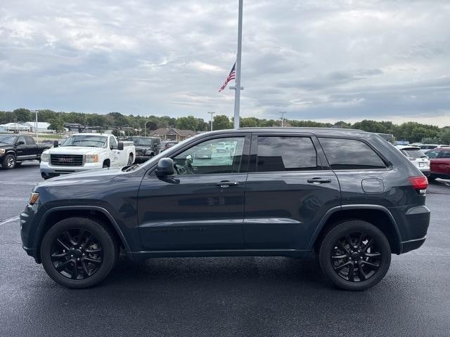 used 2017 Jeep Grand Cherokee car, priced at $11,611