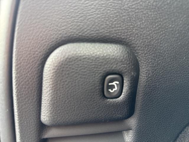 used 2017 Jeep Grand Cherokee car, priced at $11,611