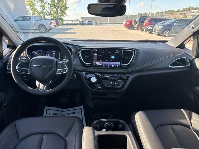 new 2026 Chrysler Pacifica car, priced at $42,941