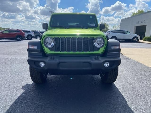 new 2025 Jeep Wrangler car, priced at $42,801