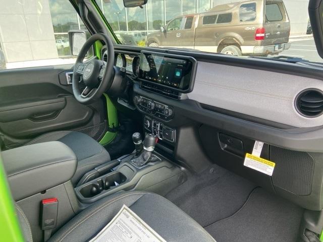 new 2025 Jeep Wrangler car, priced at $42,801